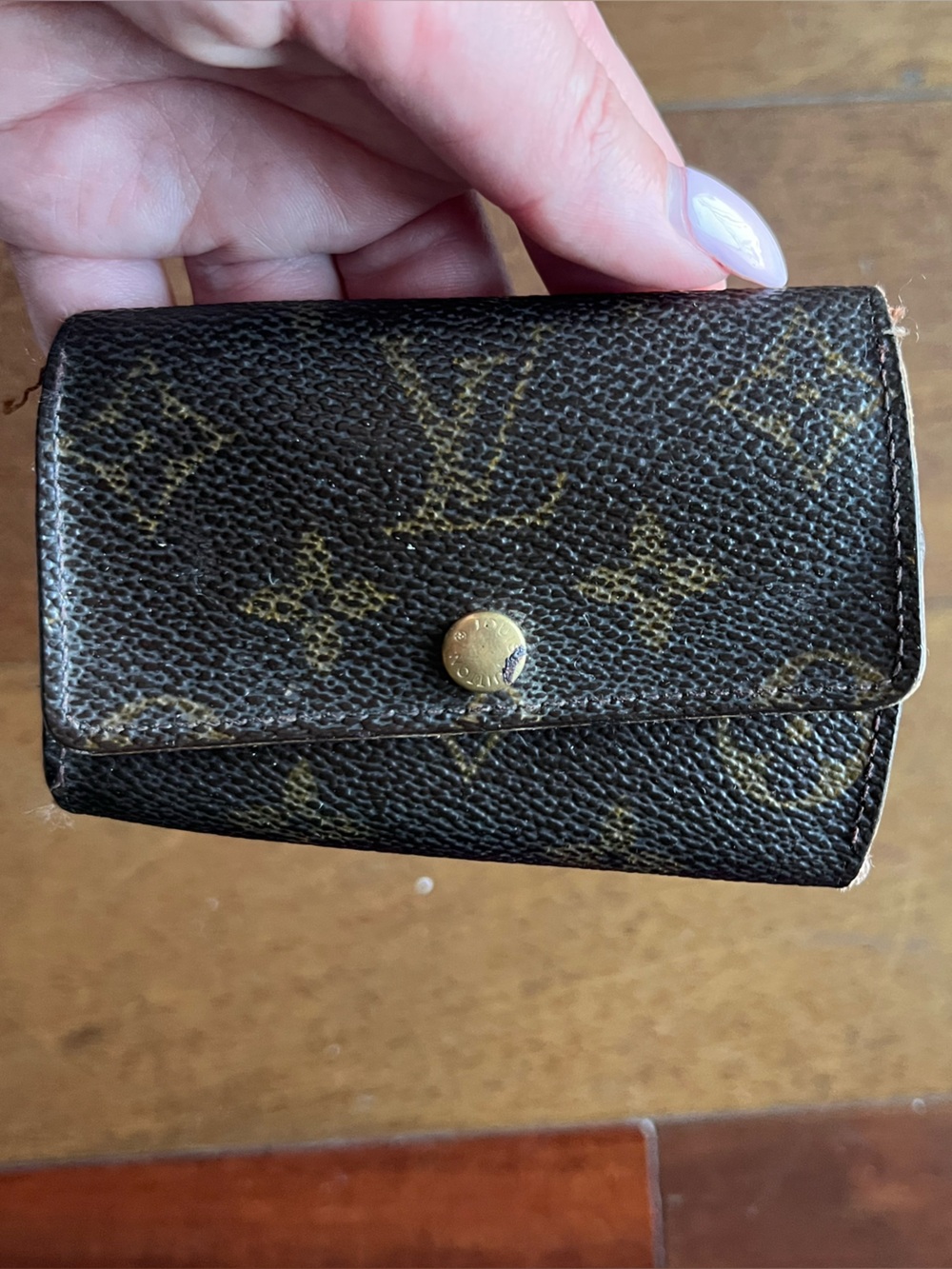 Louis Vuitton Monogram Canvas Key Holder in Brown and Gold